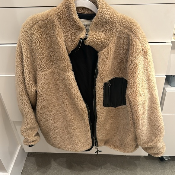 Anine Bing Ryder fur jacket size medium - Picture 11 of 17